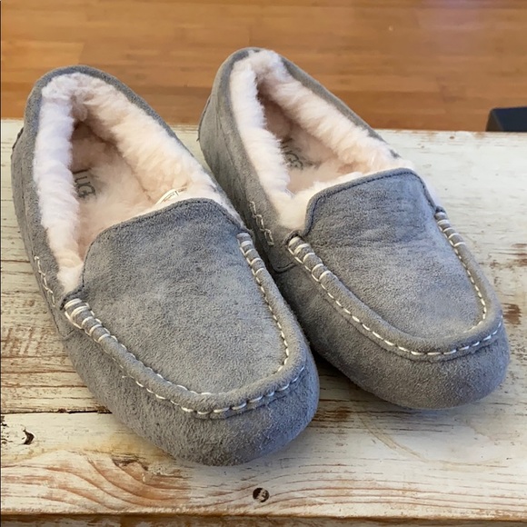 ugg ansley light grey